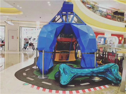 狗狗樂園雕塑.jpg